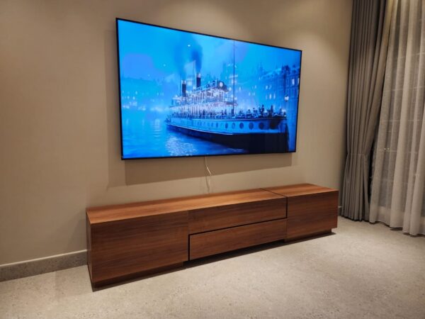 مكتبة تلفزيون مودرن بلون بني جوزي DE-165